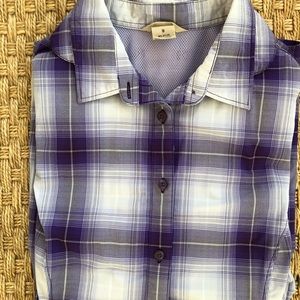 Duluth Trading ladies short sleeve button down shirt